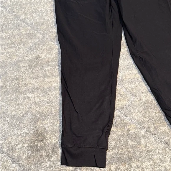 Eddie Bauer Women’s Fleece Lined Pants - Picture 5 of 12